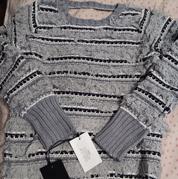 Nwt Chaser Gray Textured Women's Sweater Size Small - Picture 1 of 6